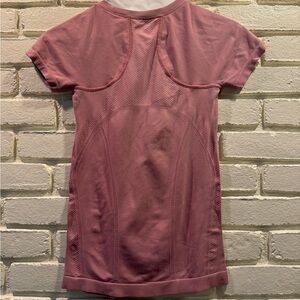 Pink, Lululemon shirt